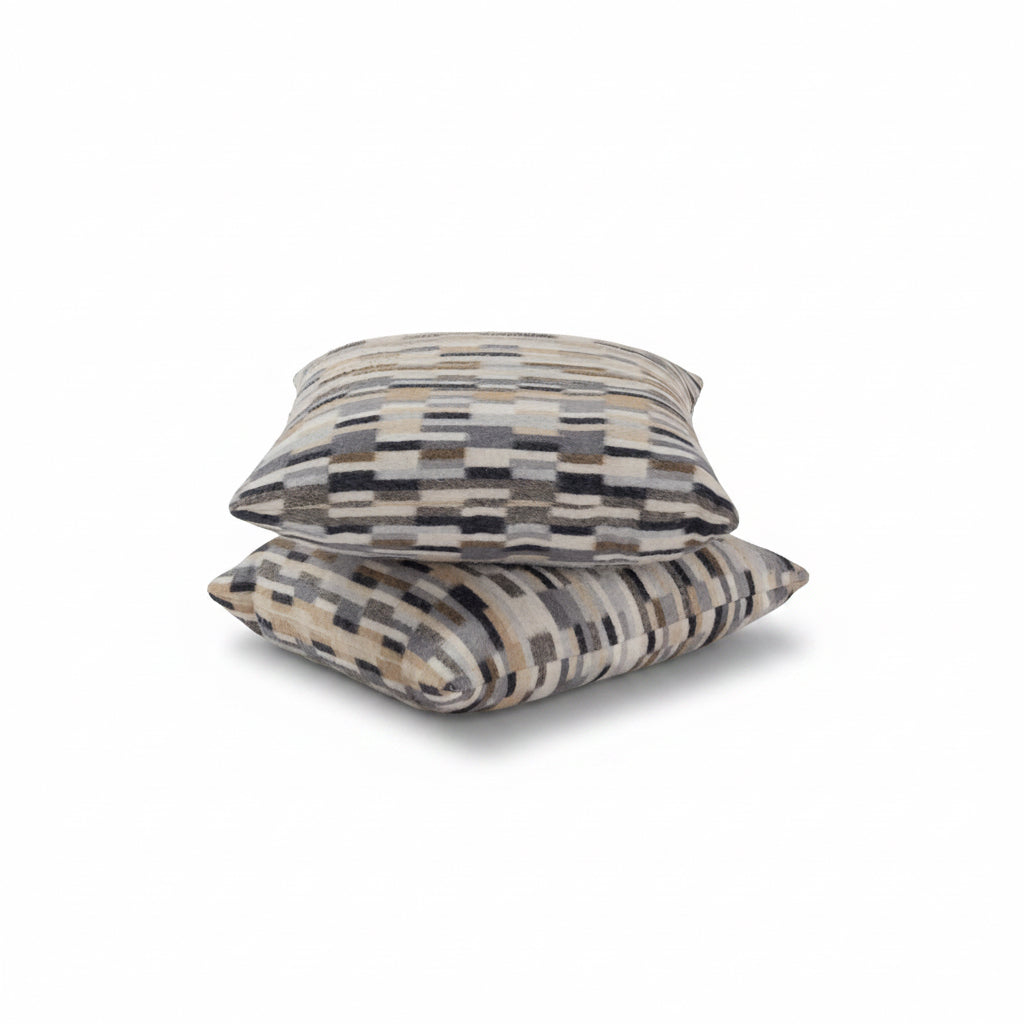 18”x18” Throw Pillow ( Set of 2) - Custom Upholstered Accent Pillows