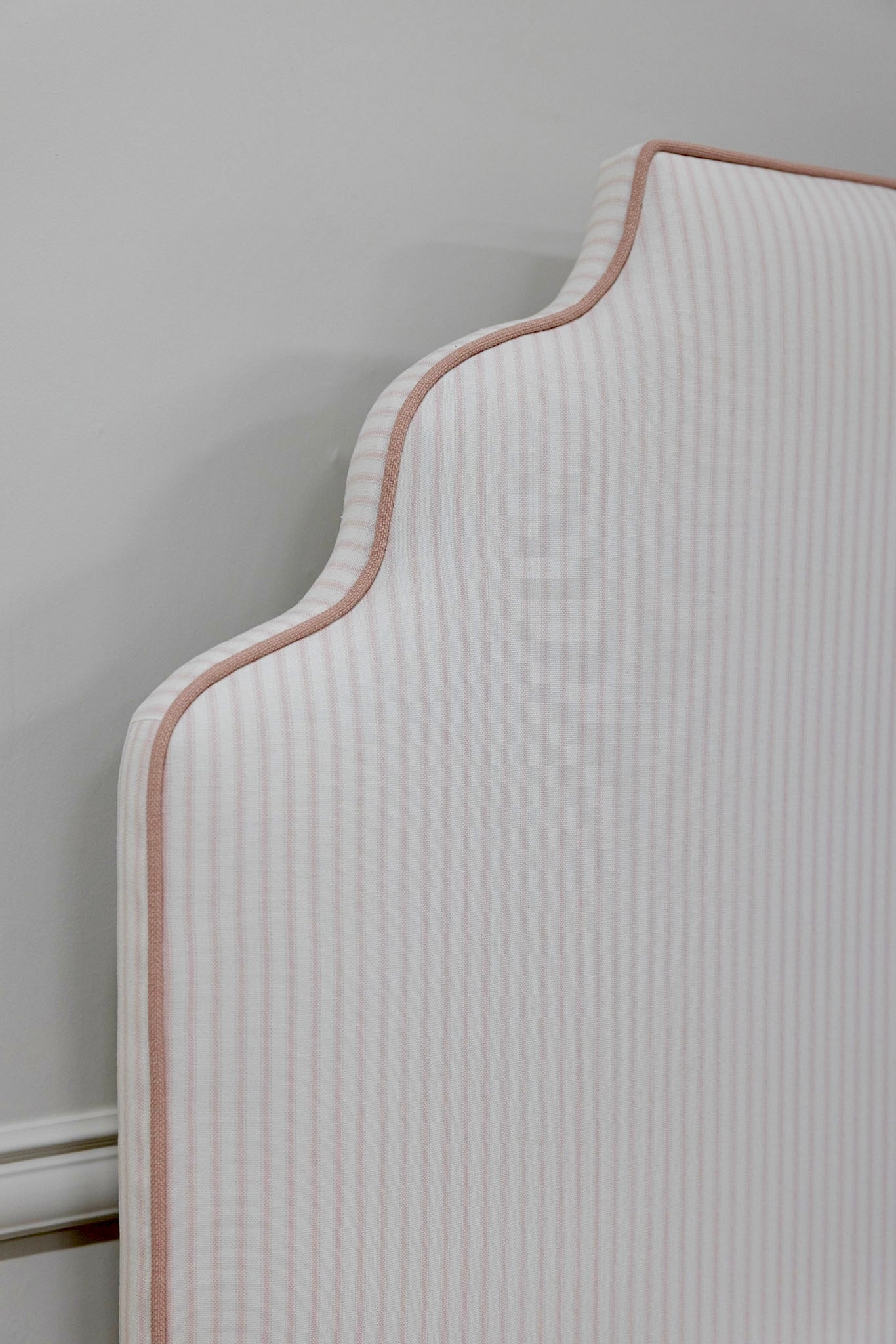The Helena Twin Bed - Scalloped Base - Classic Ticking Pink Fabric - Pink Trim