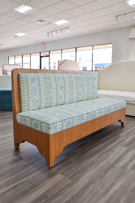 Lorraine White Oak Banquette – Lee Jofa Indiennes Fabric - Blue Trim