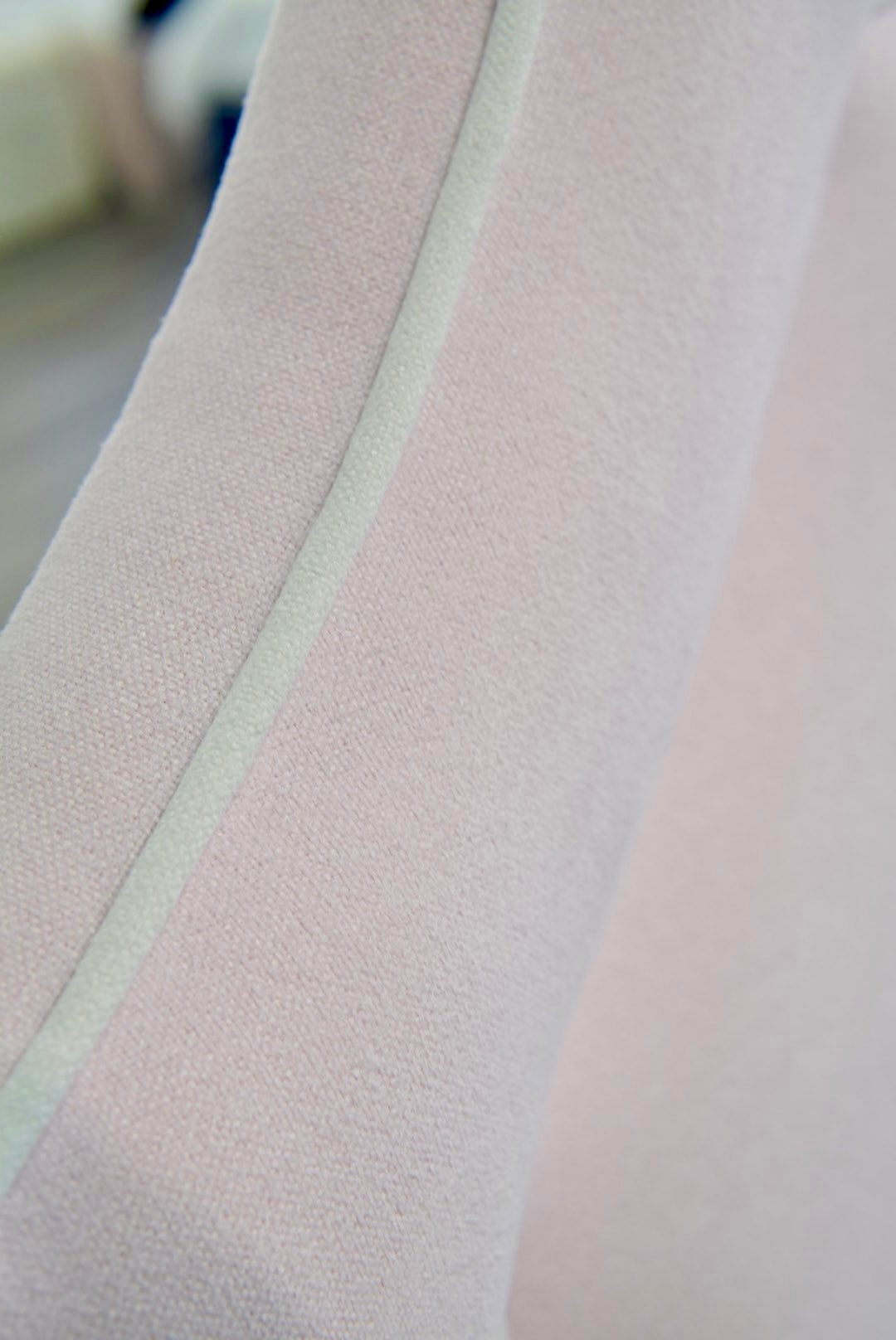 The Grace Queen Bed - Wooden Legs - Powder Pink Woven Fabric - White Trim