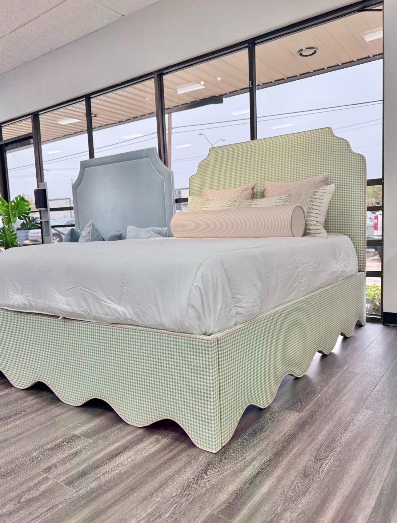 60”H Queen Scalloped Base Platform Bed.