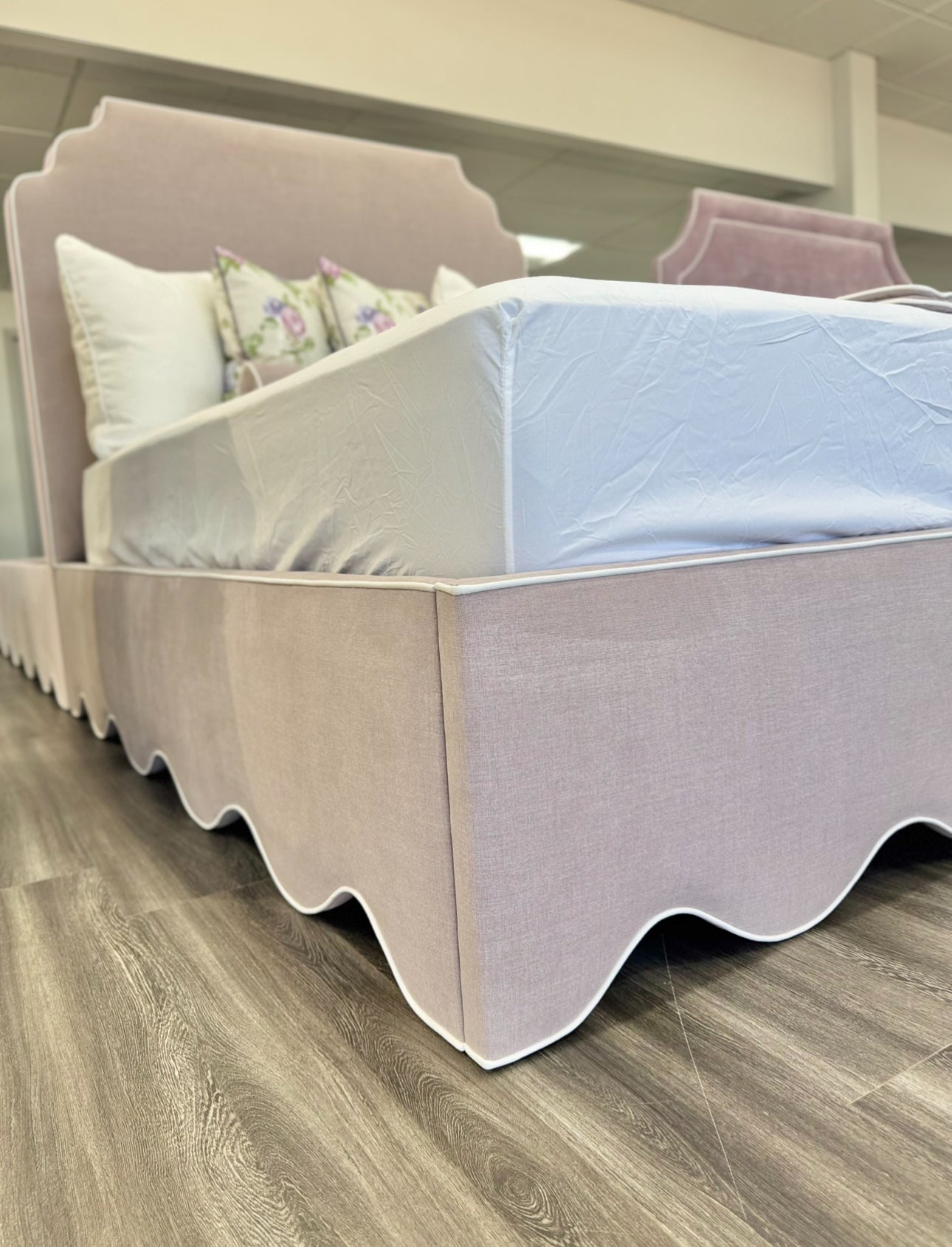 65" H Queen Scalloped Base Bed