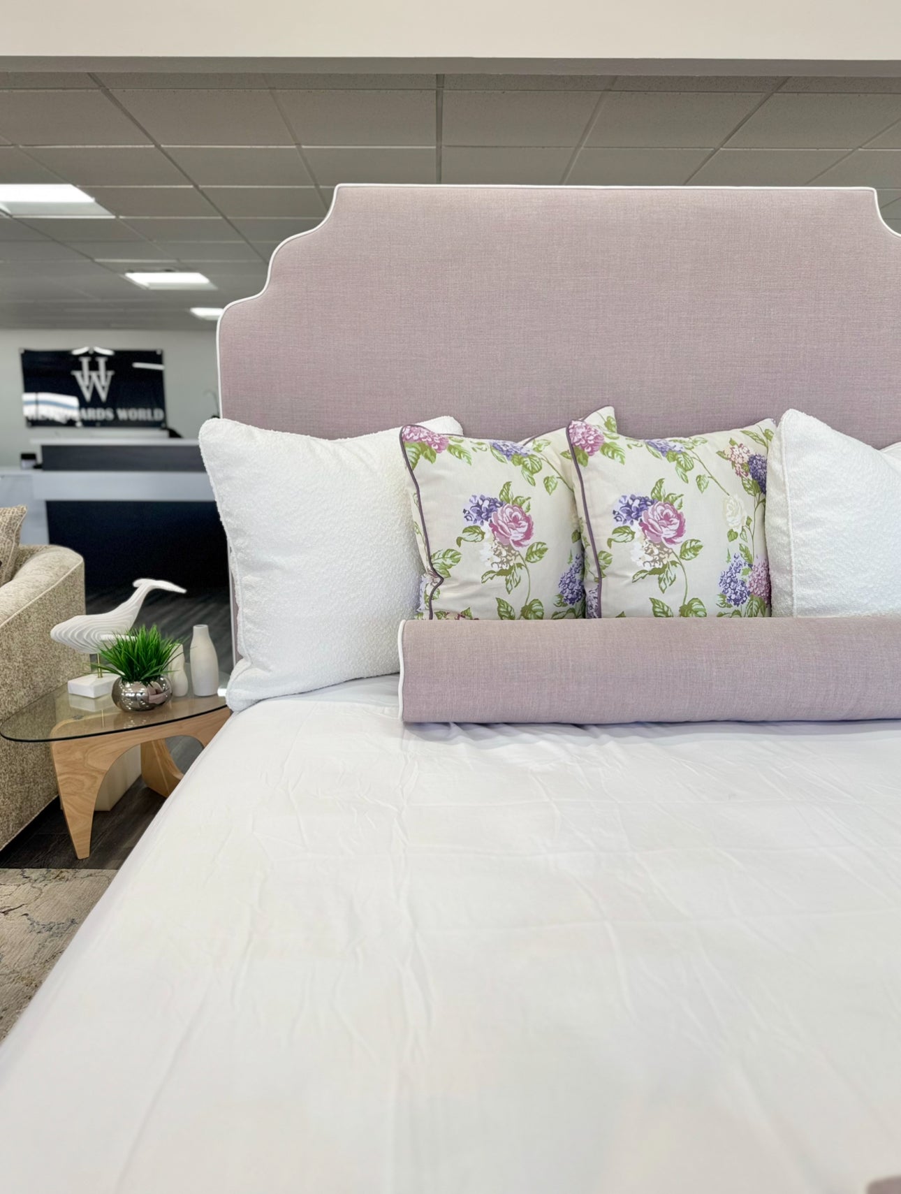 65" H Queen Scalloped Base Bed