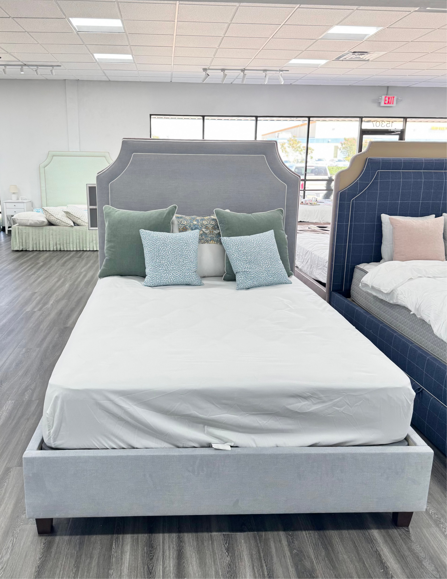 The Addison Queen Bed - Wooden Legs - Smoke Gray Woven Fabric - White Trim