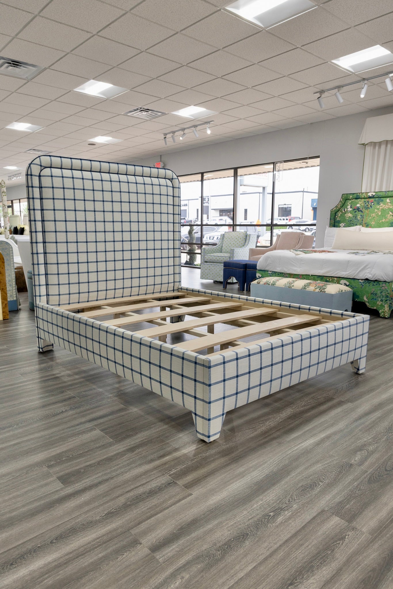 The Lorraine Queen Platform Bed in Navy Plaid Fabric - Navy Trim
