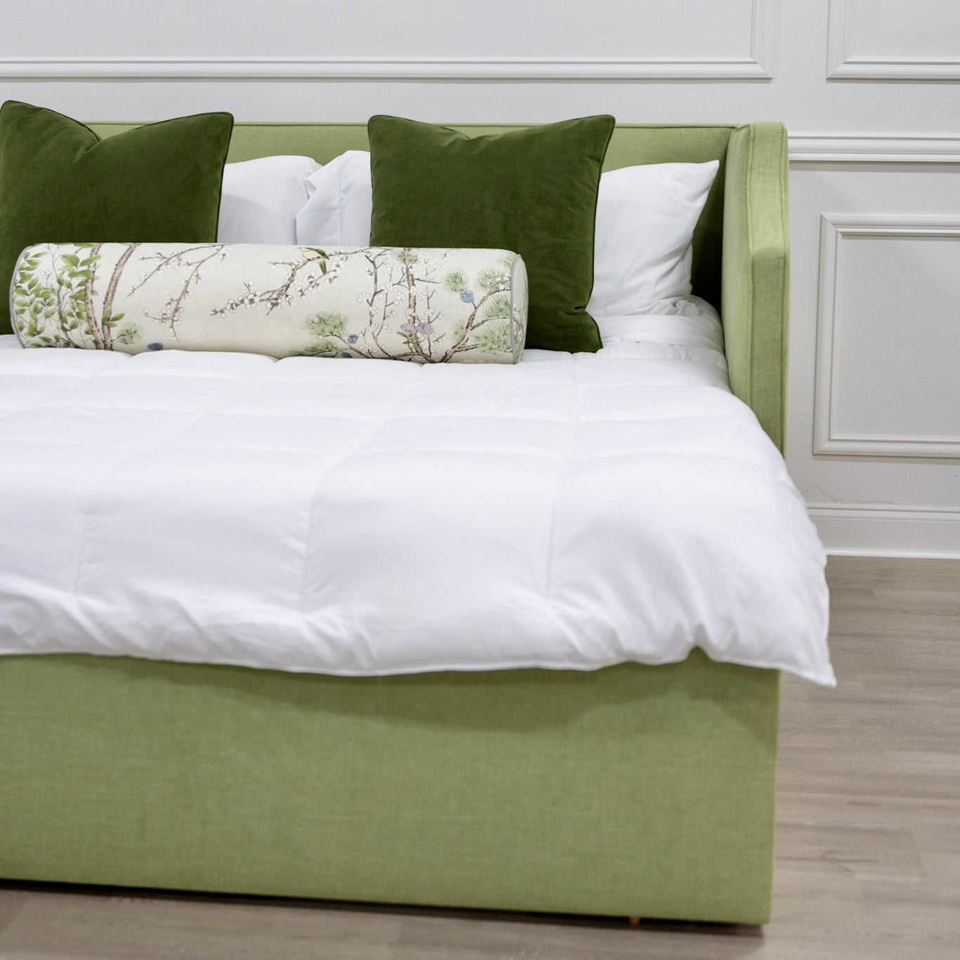 The Addison Twin to King Trundle Daybed - Pistachio Green Woven Fabric - White Trim