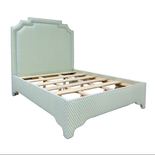 The Martha Queen Bed - RETRO POINCIANA SAGE - Sky Blue Trim