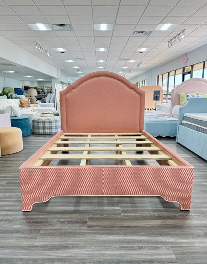 The Grace Queen Bed - Scalloped Legs - Schumacher Fabric - Cream Trim