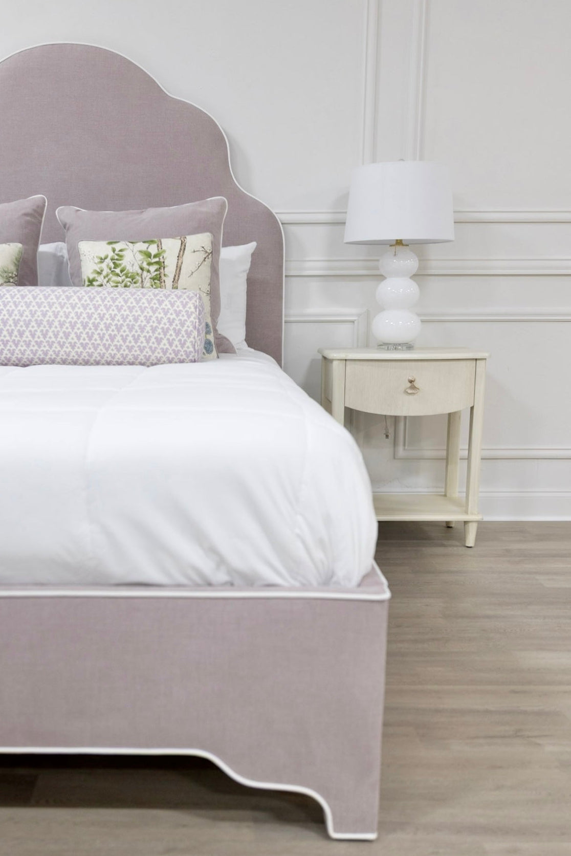 The Rachel Queen Bed - Lilac Woven Fabric - White Trim