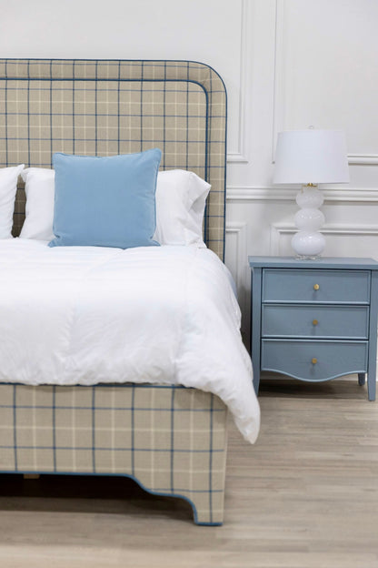 The Lorraine King Bed - Scalloped Legs - Performance Cream Plaid Fabric - Ocean Blue Trim