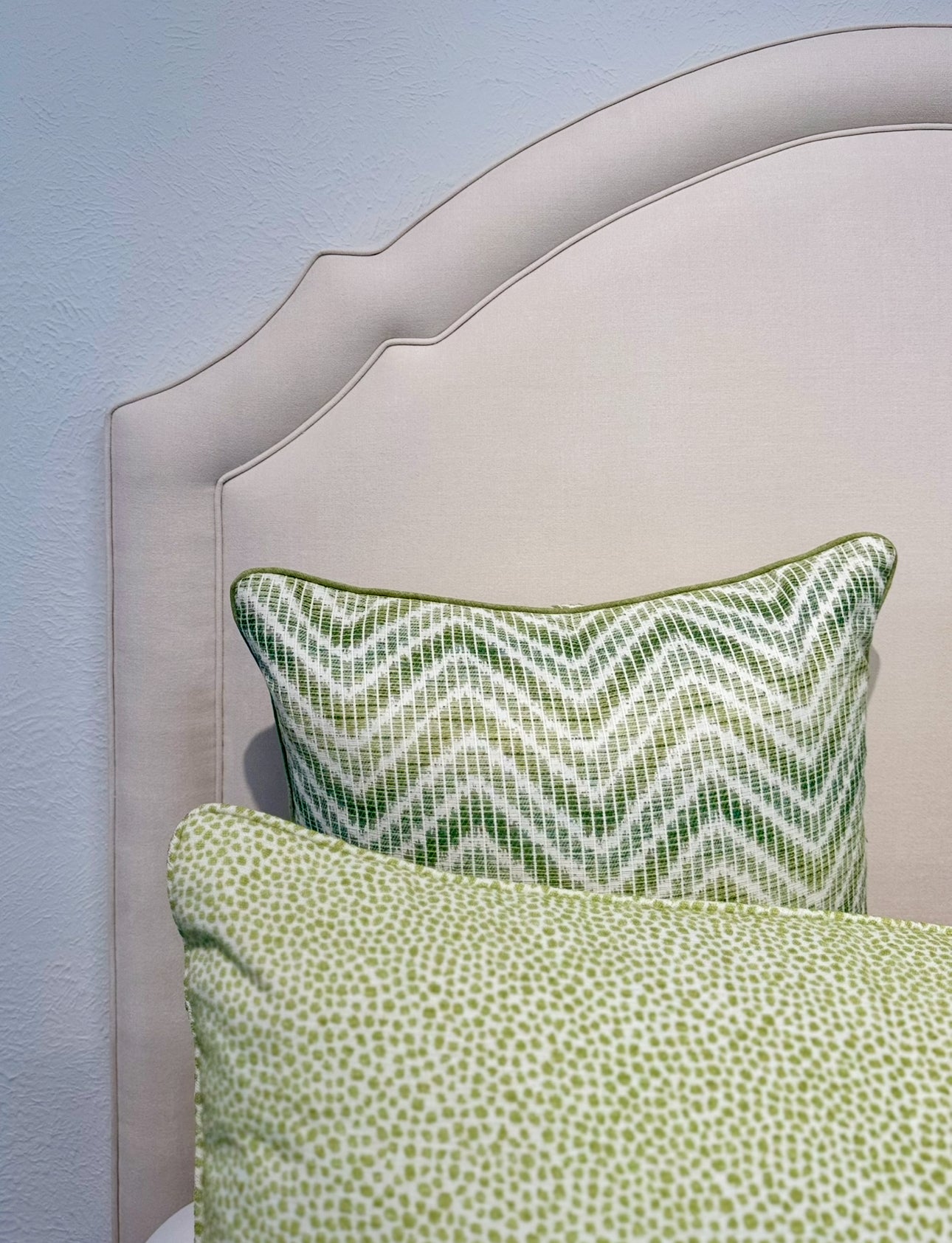 60" H Queen Upholstered Platform Bed - Brown Wooden Legs - Oatmeal Woven Fabric - Self Welted