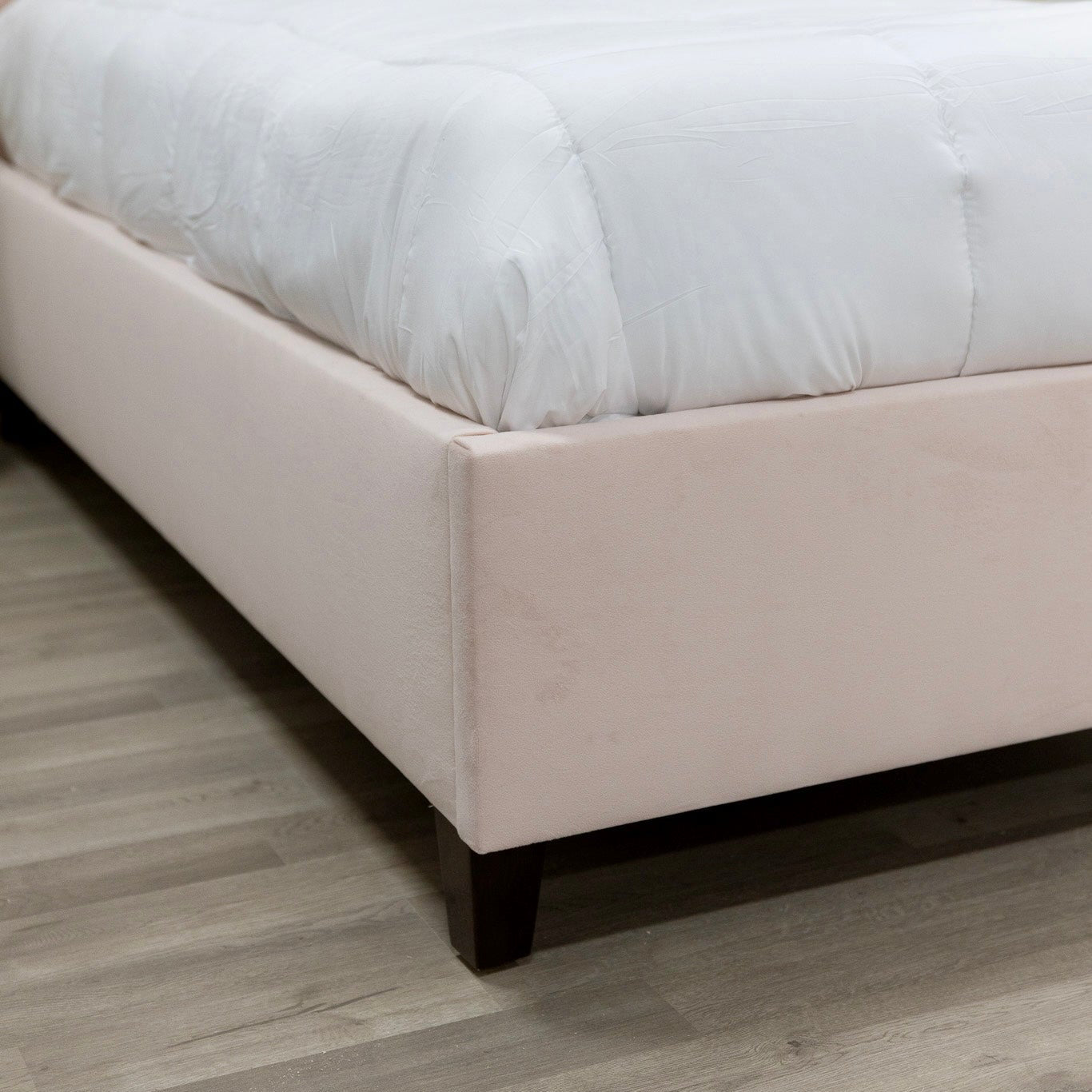The Lilliane Twin Bed - Performance Velvet Fabric Rose Pink - White Trim