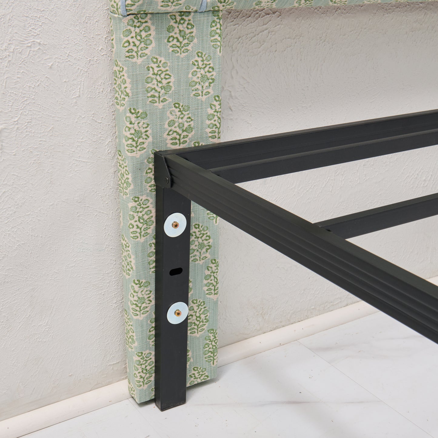 14" Heavy-Duty Bed Frame Base (No Box Spring Required)