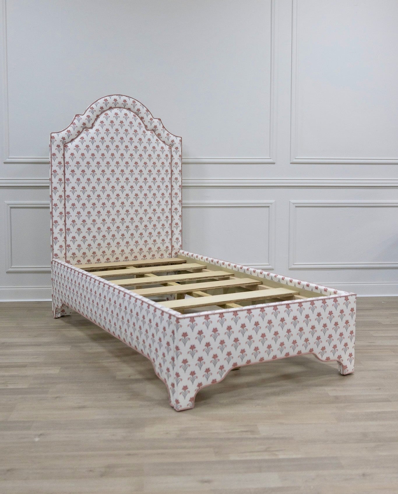 The Grace Twin Bed - Lobelia Pink Fabric - Petal Pink Trim
