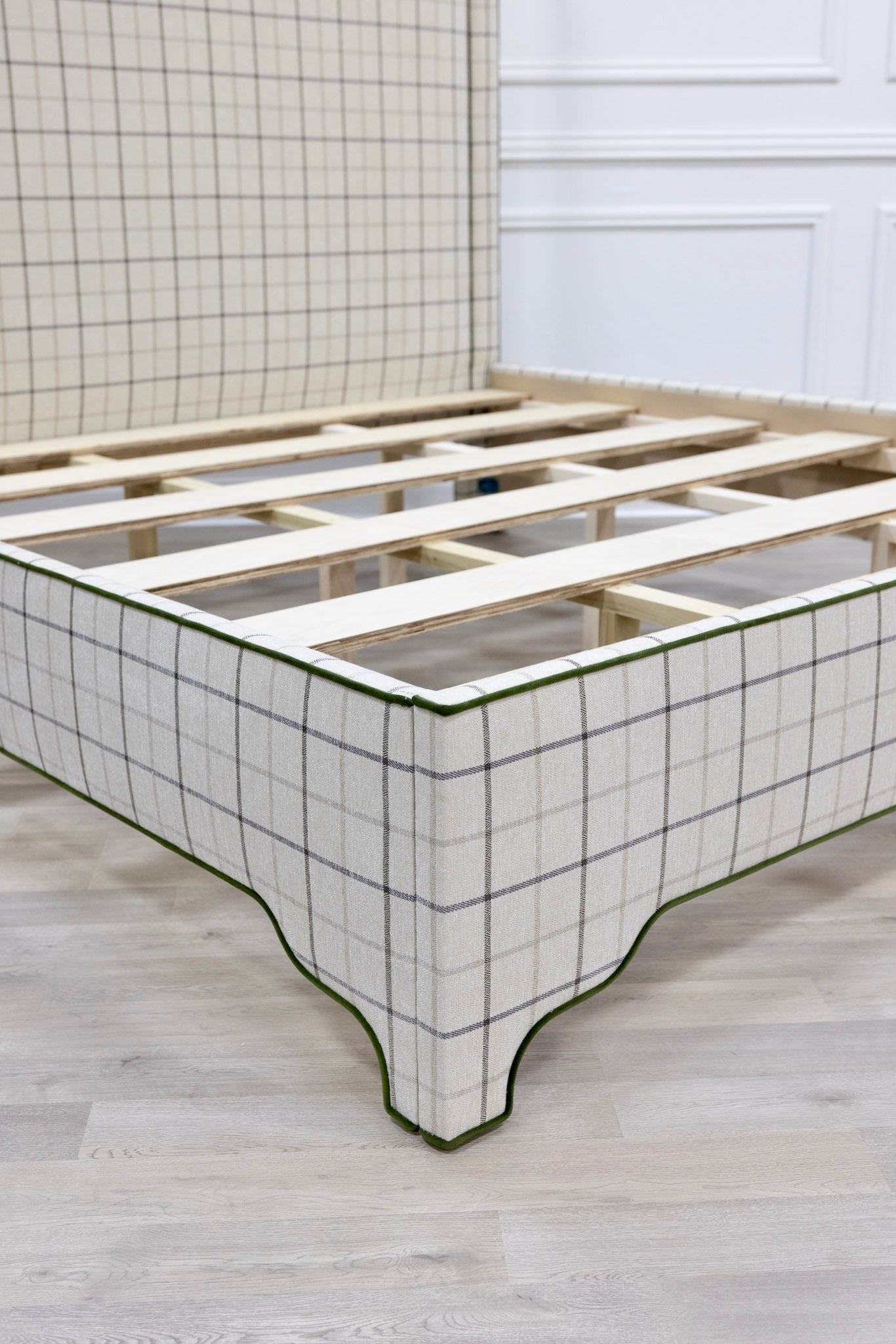 The Lorraine King Bed - Scalloped Legs - Performance Cream Plaid Fabric - Green Trim