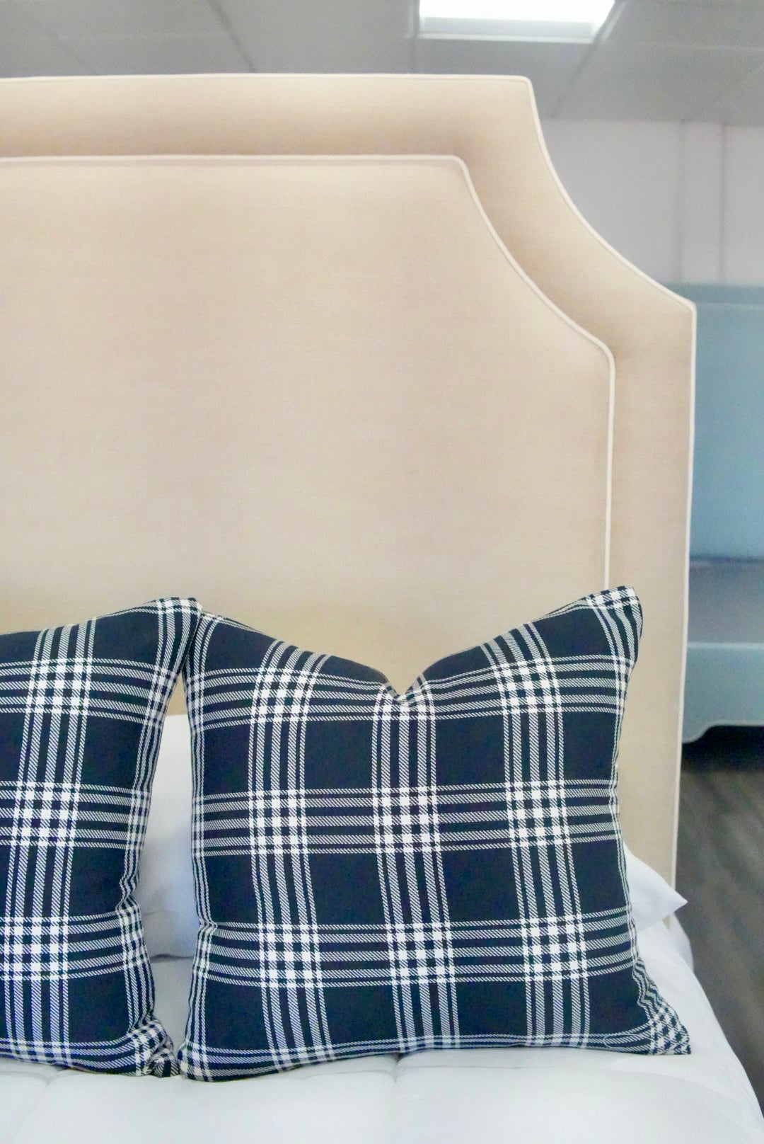 65”H Queen Upholstered Platform Bed - Scalloped Legs - Sand Chenille Fabric with White Trim