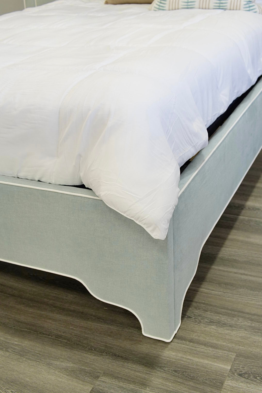 The Addison Cali King Bed - Scalloped Legs - Seafoam Green Woven - White Trim