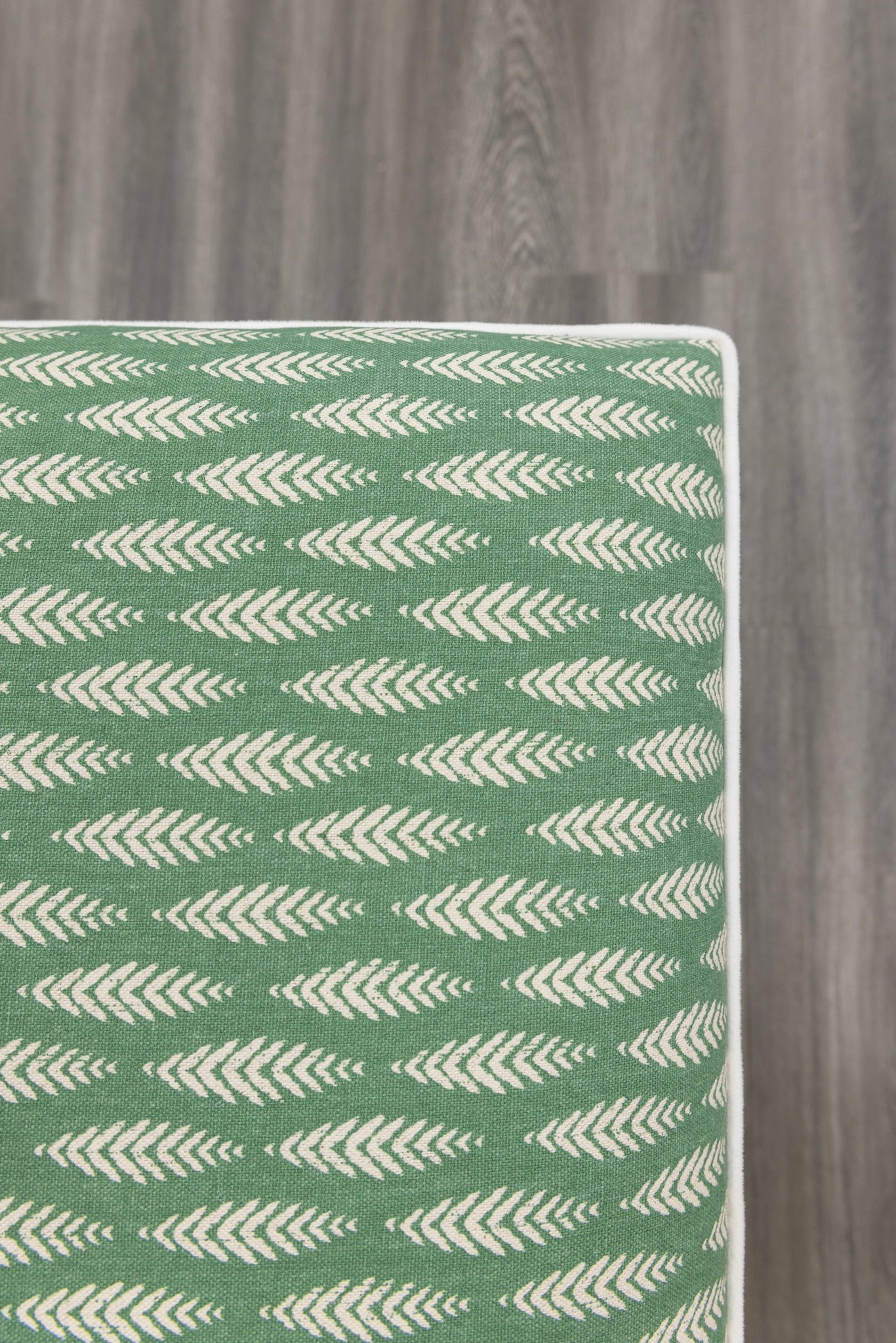 Scalloped ottoman - Floral Green with White Piping