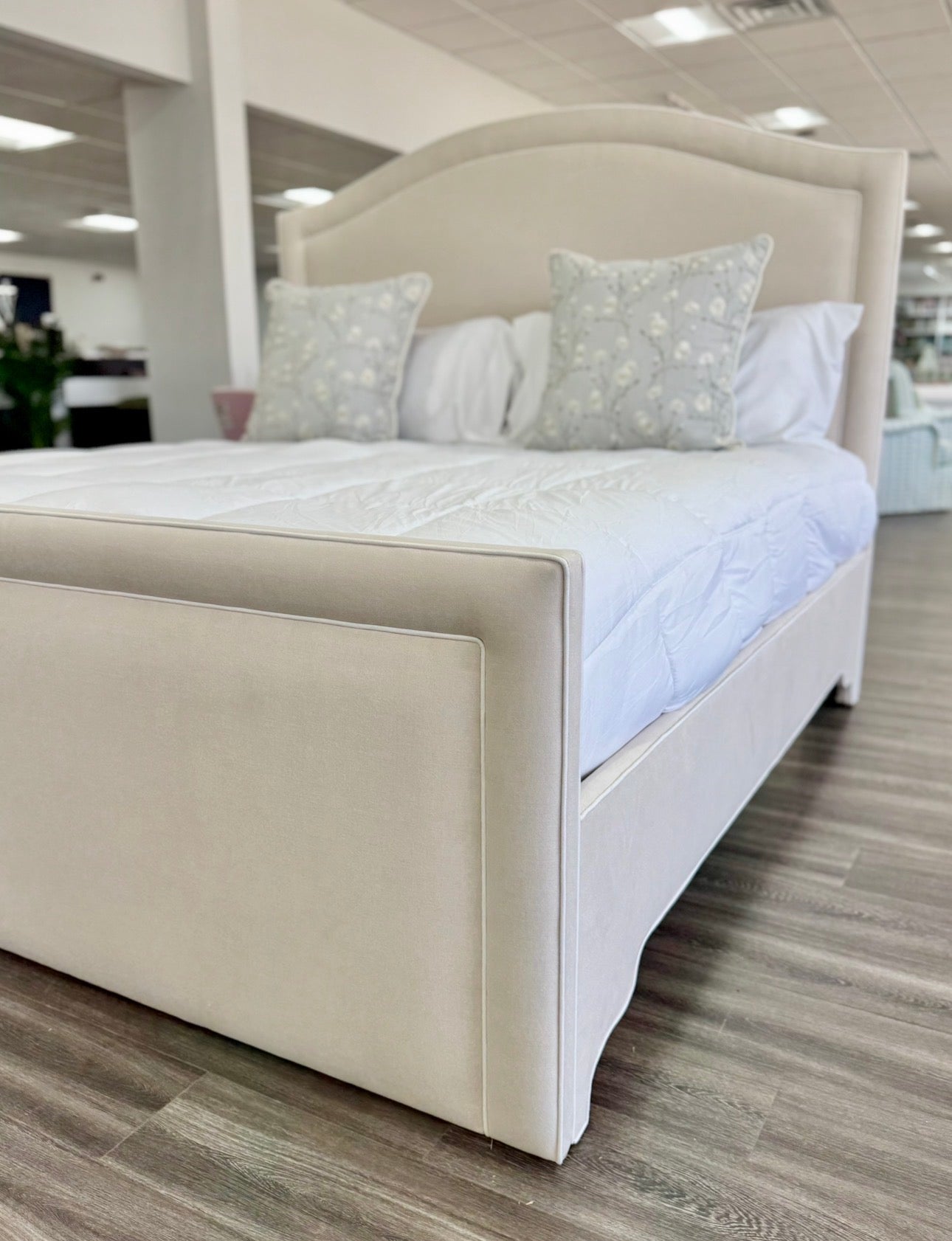 65"H King Platform Bed - Upholstered Footboard - Oatmeal Woven Fabric - White Trim