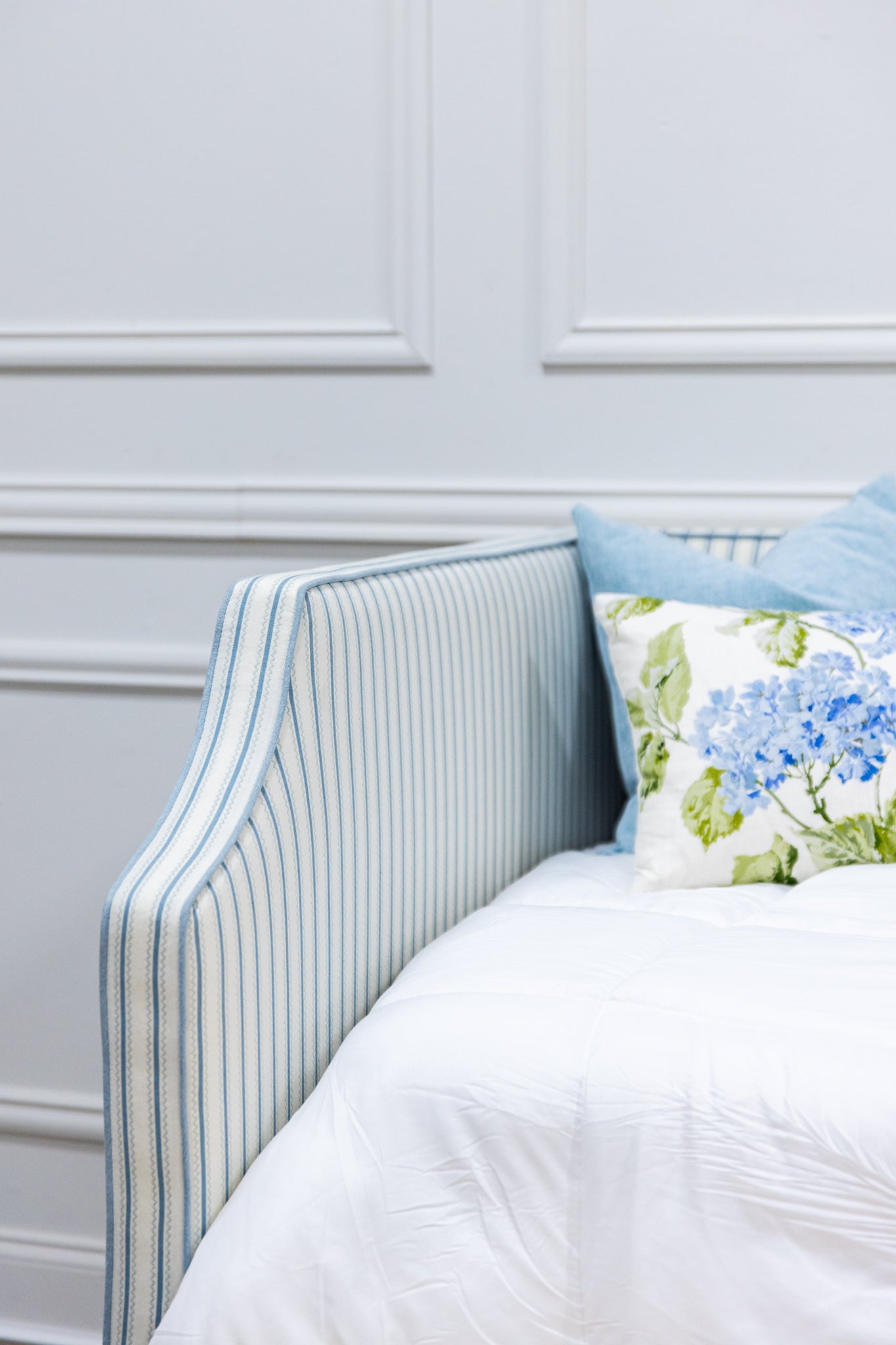 The Addison Twin to King Trundle Daybed - Schumacher Stripe Fabric - Sky Blue Trim