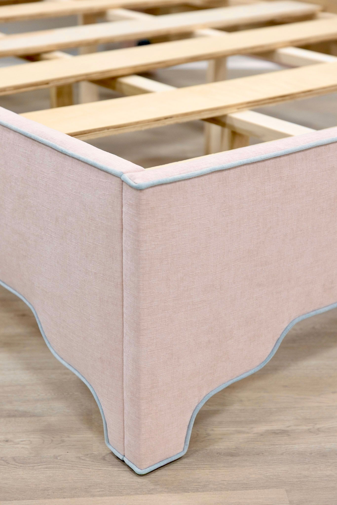 The Grace Queen Bed - Pink Performance Chenille Fabric - Sky Blue Trim