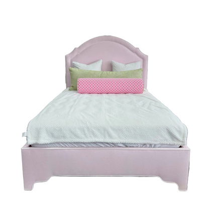 The Grace Queen Bed - Scalloped Legs - Powder Pink Woven Fabric - White Pink
