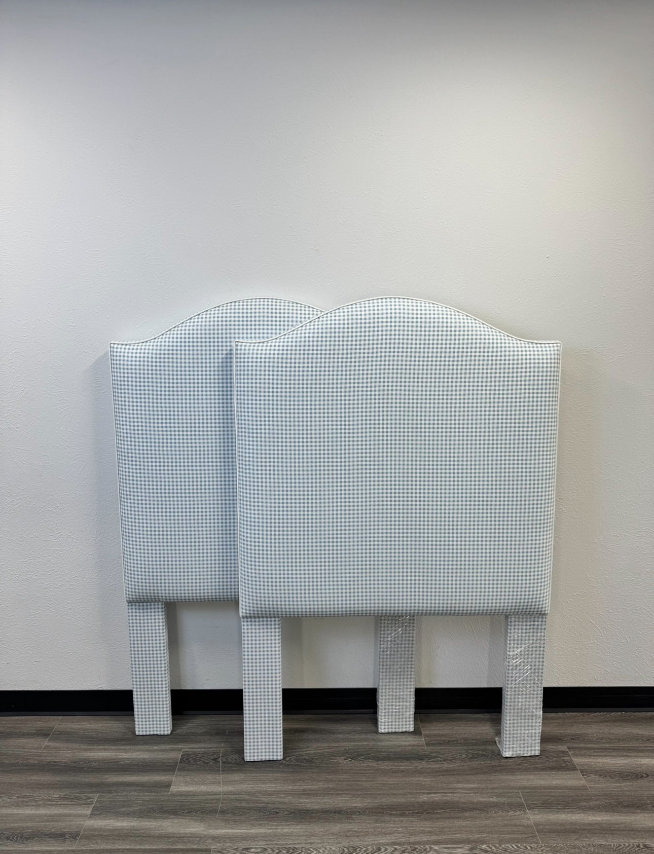 Twin ( Headboard only )