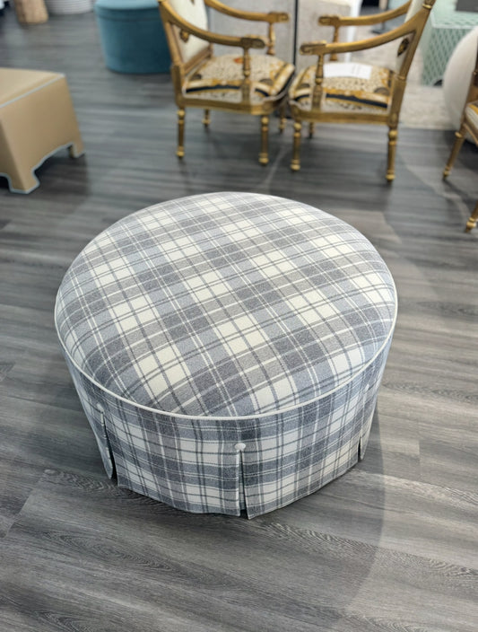 32" Round Skirted Ottoman in Gray Plaid Upholstery Fabric