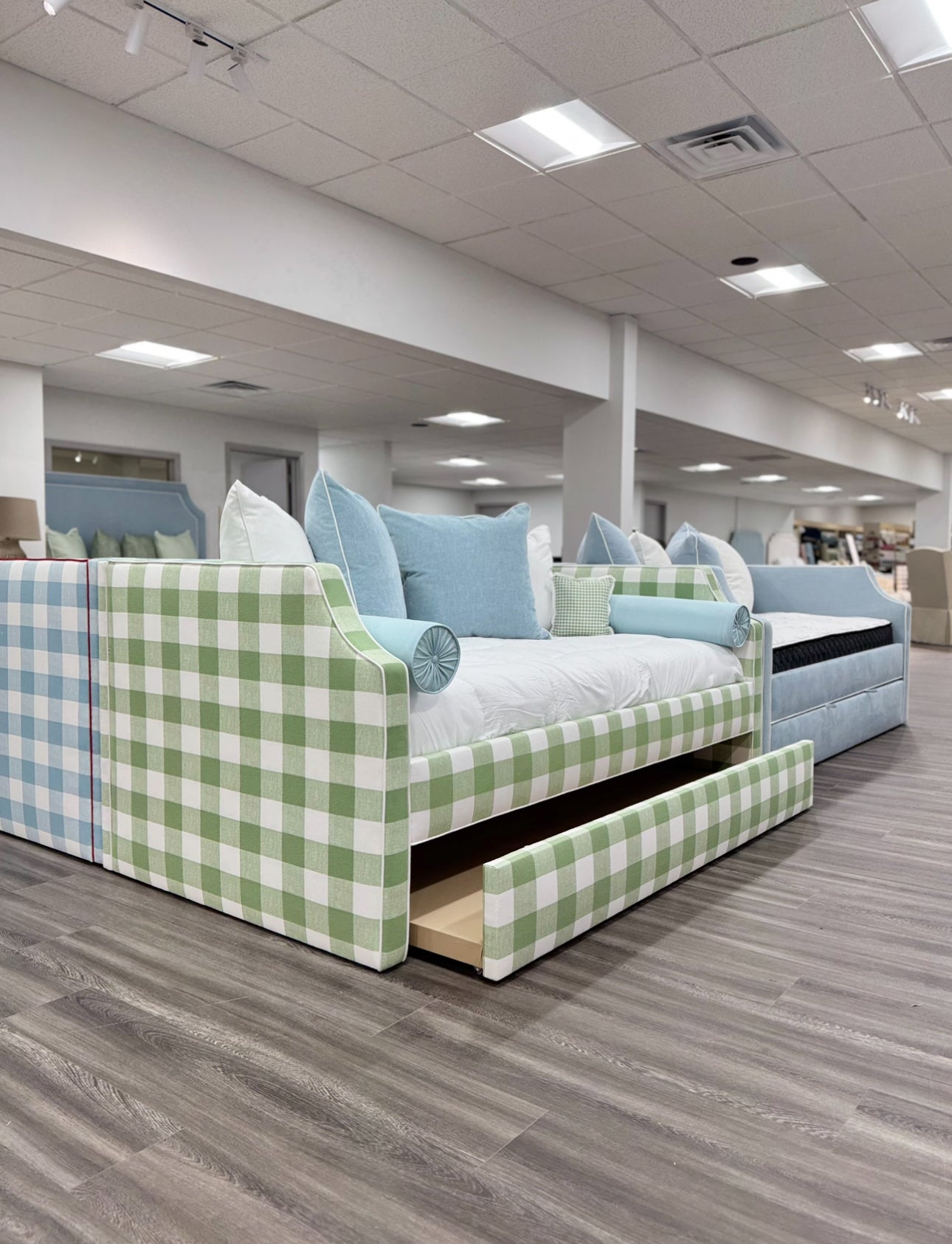 Twin Trundle daybed