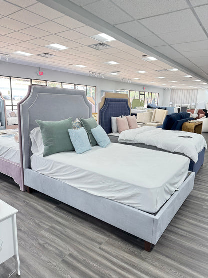 60" H Queen Platform Bed