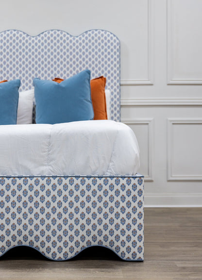 The Waverly Queen Bed - Scalloped Base Island Bloom Fabric - Ocean Blue Trim