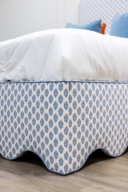 The Waverly Queen Bed - Scalloped Base Island Bloom Fabric - Ocean Blue Trim