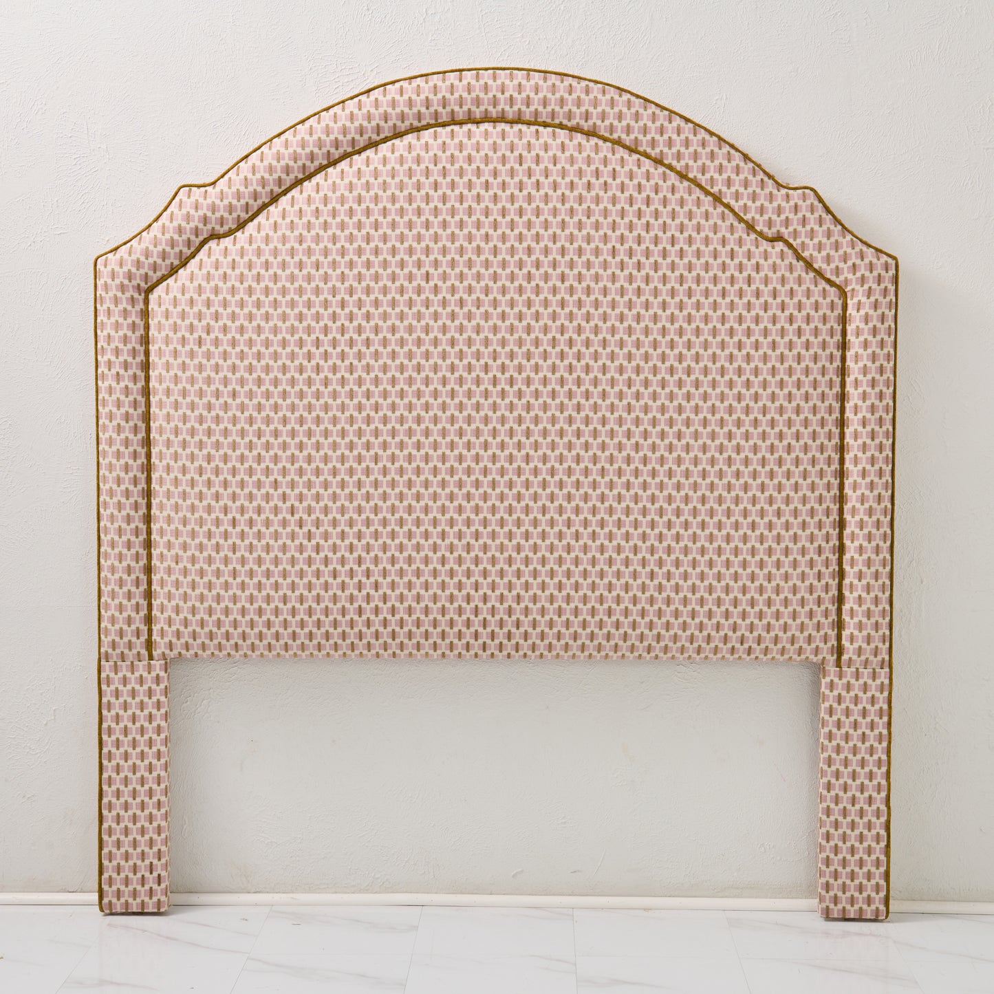 65” H Queen Headboard in Orchid Jacquard / Chenille Fabric