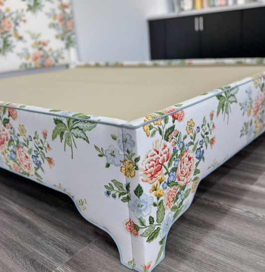 Queen Platform bed