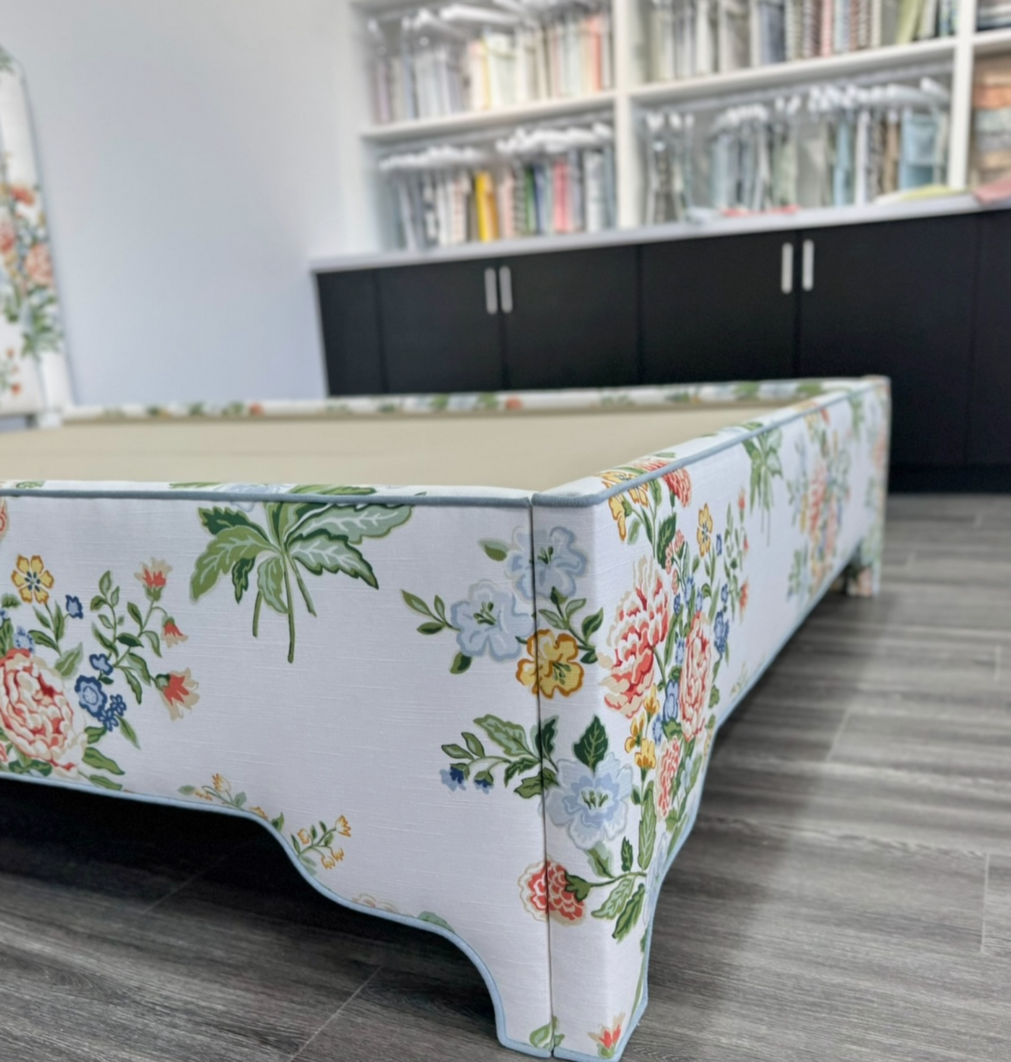 Queen Platform bed