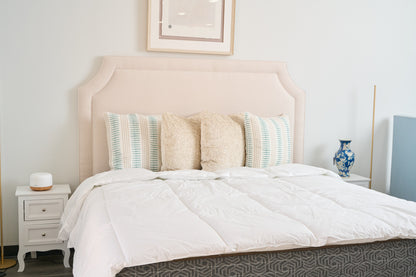65"H King Scalloped Legs Platform Bed