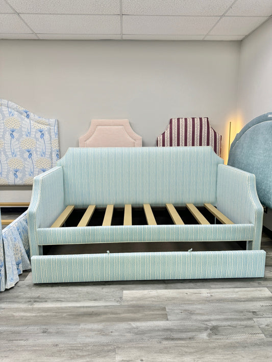 Custom Daybeds 10