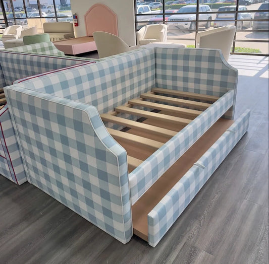 Custom Daybeds 9